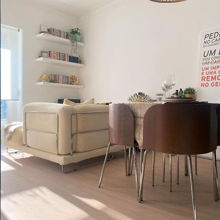 Lisbon, Renovated T2 Apartment Portas De Benfica Amadora Eksteriør billede