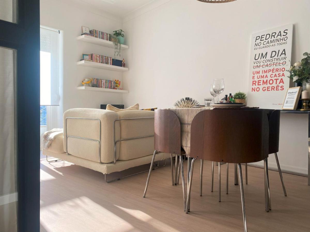 Lisbon, Renovated T2 Apartment Portas De Benfica Amadora Eksteriør billede