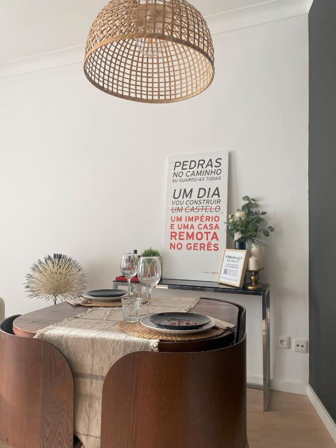 Lisbon, Renovated T2 Apartment Portas De Benfica Amadora Eksteriør billede