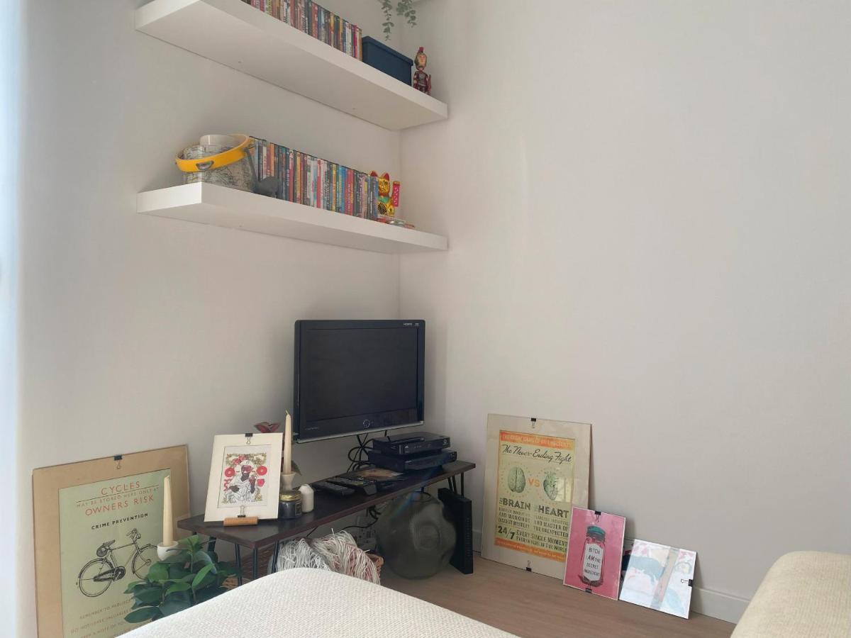 Lisbon, Renovated T2 Apartment Portas De Benfica Amadora Eksteriør billede