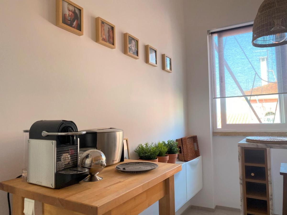 Lisbon, Renovated T2 Apartment Portas De Benfica Amadora Eksteriør billede