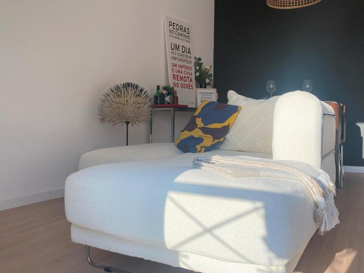 Lisbon, Renovated T2 Apartment Portas De Benfica Amadora Eksteriør billede